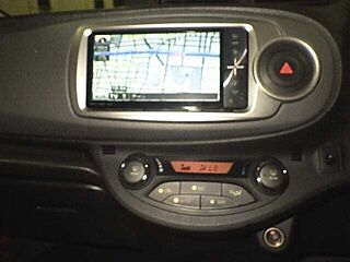 2012 TOYOTA VITZ